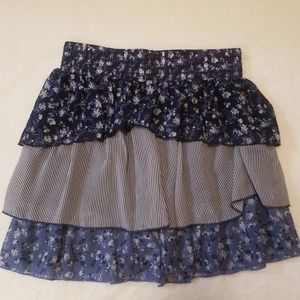 Multilayered thigh high skirt